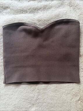 Aritzia Babaton Sculpt Knit Sweetheart Ribbed Tube Top